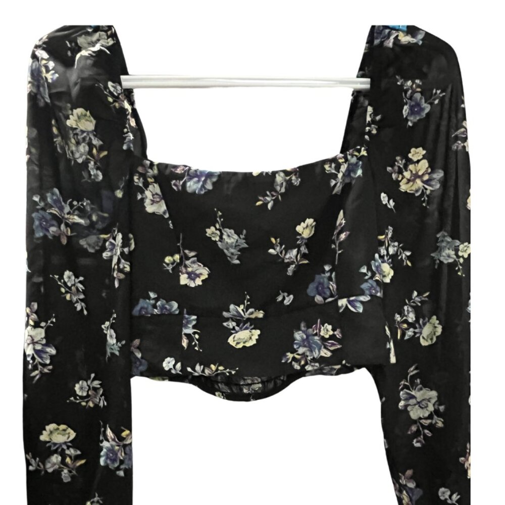 H&M Puff Sleeved Crop Top